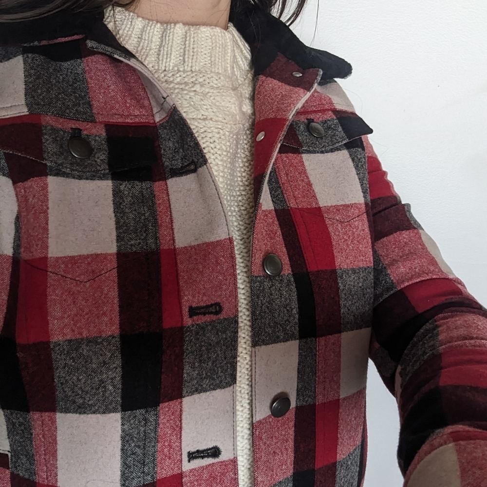 NEW & RARE Pendleton Wool Jacket with Fur Collar - Picture 10 of 11